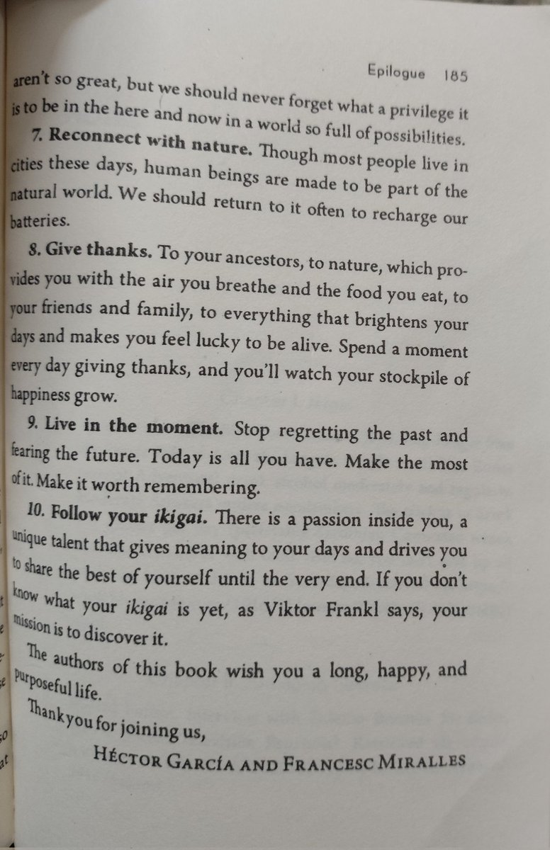 tusharsinghtwt's tweet image. Just completed reading my first book 📖
amazing book, tells us how to live a long and meaningful life.
My personal favourite is chapter 4, about finding the flow in everything we do.
Life is not a problem to be solved just remember to have something that keeps you busy doing