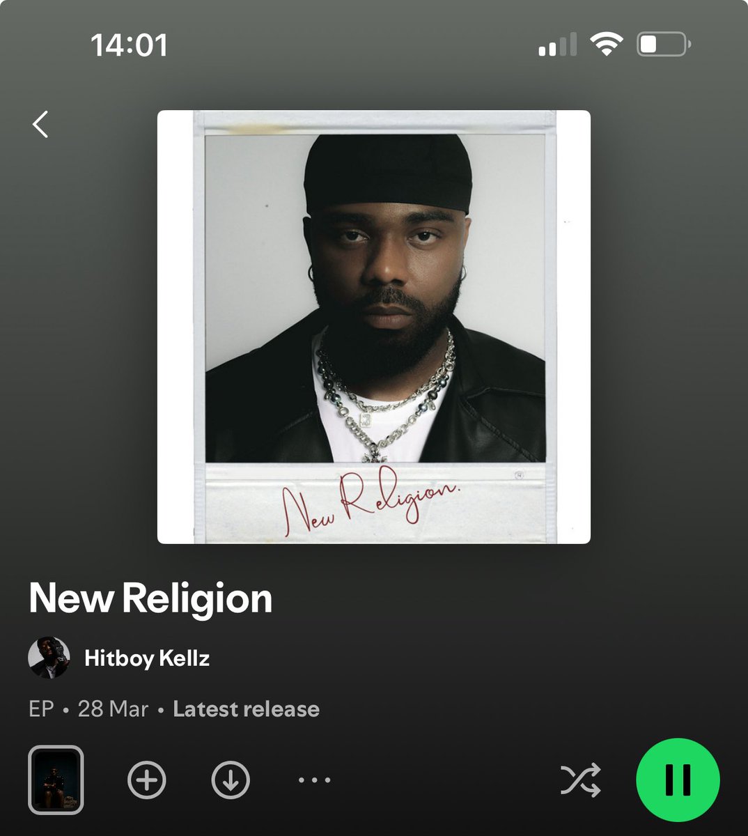 Justvibes_Vivz's tweet photo. Randomly came across this artist on Tiktok live. Told him to play me his music and he spun me his whole EP. We jammed together for 20 minutes and I was shocked song after song 🔥🔥🔥🔥🔥🔥

I’m a new fan @HitboyKellz 💐 https://t.co/mVgKok16G2