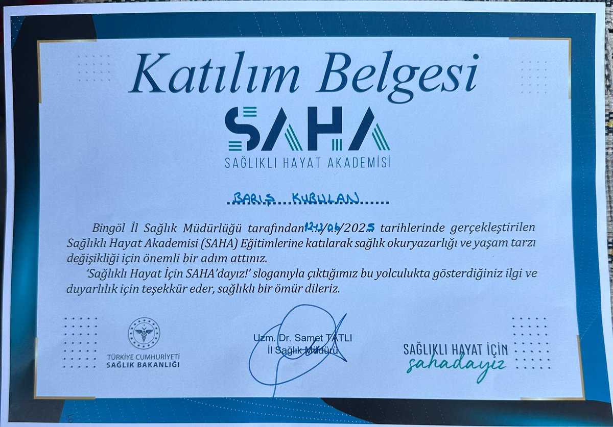 mehmederdogan12's tweet photo. 📍 Bingöl Muhtarlar Derneği Başkanlığı koordinesinde, Bingöl İl Sağlık Müdürlüğü tarafından şehrimizde görev yapan 18 merkez  muhtarımıza yönelik olarak 2 gün süren Sağlıklı Hayat Akademisi (SAHA) eğitim programı başarıyla gerçekleştirilmiştir.

📚 Bu kıymetli eğitimlerde; toplum sağlığı, sağlıklı yaşam alışkanlıkları, bağımlılıkla mücadele, kronik hastalıklarla baş etme yolları ve yerel yönetimlerin sağlık alanındaki rolü gibi önemli başlıklarda kapsamlı bilgiler aktarılmıştır.

🤝 Bu sürecin hayata geçirilmesinde büyük emeği olan Bingöl İl Sağlık Müdürü @drsamettatli 'ya, eğitimleri etkili ve özverili biçimde sunan Uzm. Dr. Nilay İÇKİLLİ'ye ve tüm sağlık personelimize gönülden teşekkür ederiz.

🎯 Mahalle ve Köylerimizde daha sağlıklı bir yaşam kültürü oluşturmak adına, muhtarlarımızın bilgilenmesi ve farkındalıklarının artması çok kıymetlidir. Bu tür iş birliklerinin devamını diliyoruz.

@saglikbakanligi 
@bingolvaliligi 
@bingolsaglik
@MuhtarkonfTR 
@KadirDelibalta1
