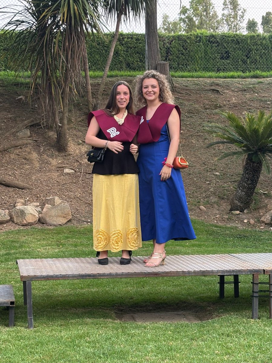 Despedimos el curso 2024-2025 en la #Rucab 🎓
Gracias por compartir esta etapa con ilusión y entusiasmo.
Mucho ánimo a quienes siguen, y todo el éxito del mundo a los que emprendéis vuestro camino profesional. 💙 #OrgulloRucab