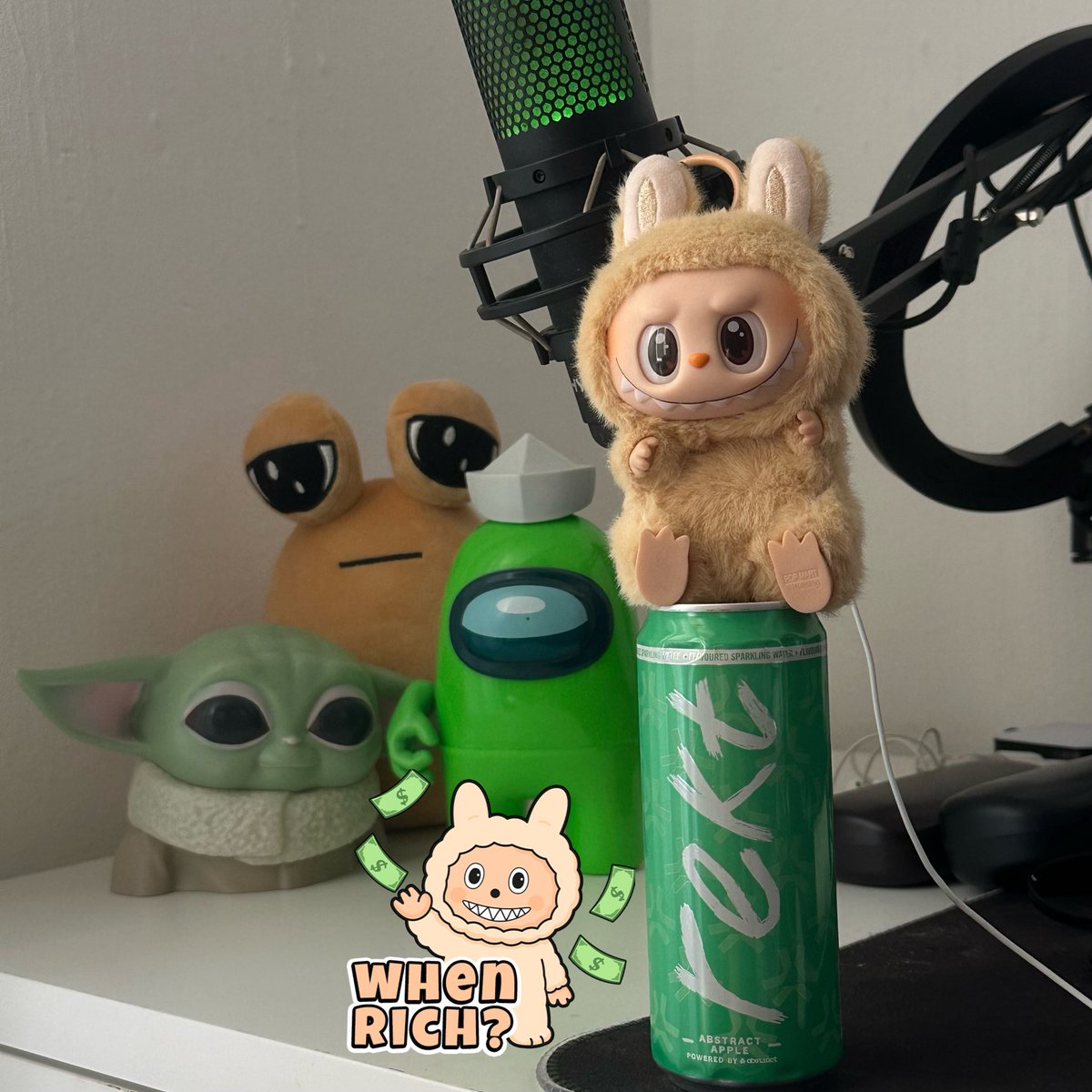 lilkulya's tweet photo. my labubu only sips Rekt drink >.<
he’s currently my mentor in the art of makin’ that $$$ 
@lafuufu @RuyuiStudios https://t.co/NWepFs5O9J