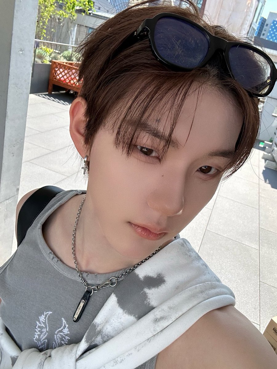 大好きだよん~?

#서경배 #SEOKYOUNGBAE
#CLOSEYOUREYES #클로즈유어아이즈 
#クルユア #클유아 #CYE