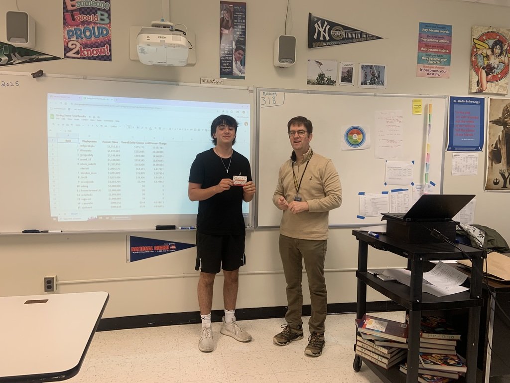 Huge congratulations to Darius for winning the Stock Market Game! 📈💰 Your strategy and focus paid off—way to represent the Hive with pride! 🐝💛🖤 #StockMarketGame #GoHornets #FutureInvestor