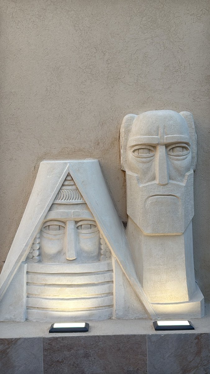 Valérie Boyer🎗️ (@valerieboyer13) on Twitter photo En inaugurant la statue Mamig Babig, emblème d'Artsakh, au club <a href="/EUGAArdziv/">Entente UGA Ardziv</a> j'ai eu une triste pensée pour les Arméniens massacrés, ainsi que ceux qui sont encore otages en Azerbaïdjan. Merci à <a href="/pkhozian/">Philippe Khozian</a> et Philippe Cazarian président de l’UGA pour leur invitation. En inaugurant la statue Mamig Babig, emblème d'Artsakh, au club <a href="/EUGAArdziv/">Entente UGA Ardziv</a> j'ai eu une triste pensée pour les Arméniens massacrés, ainsi que ceux qui sont encore otages en Azerbaïdjan. Merci à <a href="/pkhozian/">Philippe Khozian</a> et Philippe Cazarian président de l’UGA pour leur invitation.