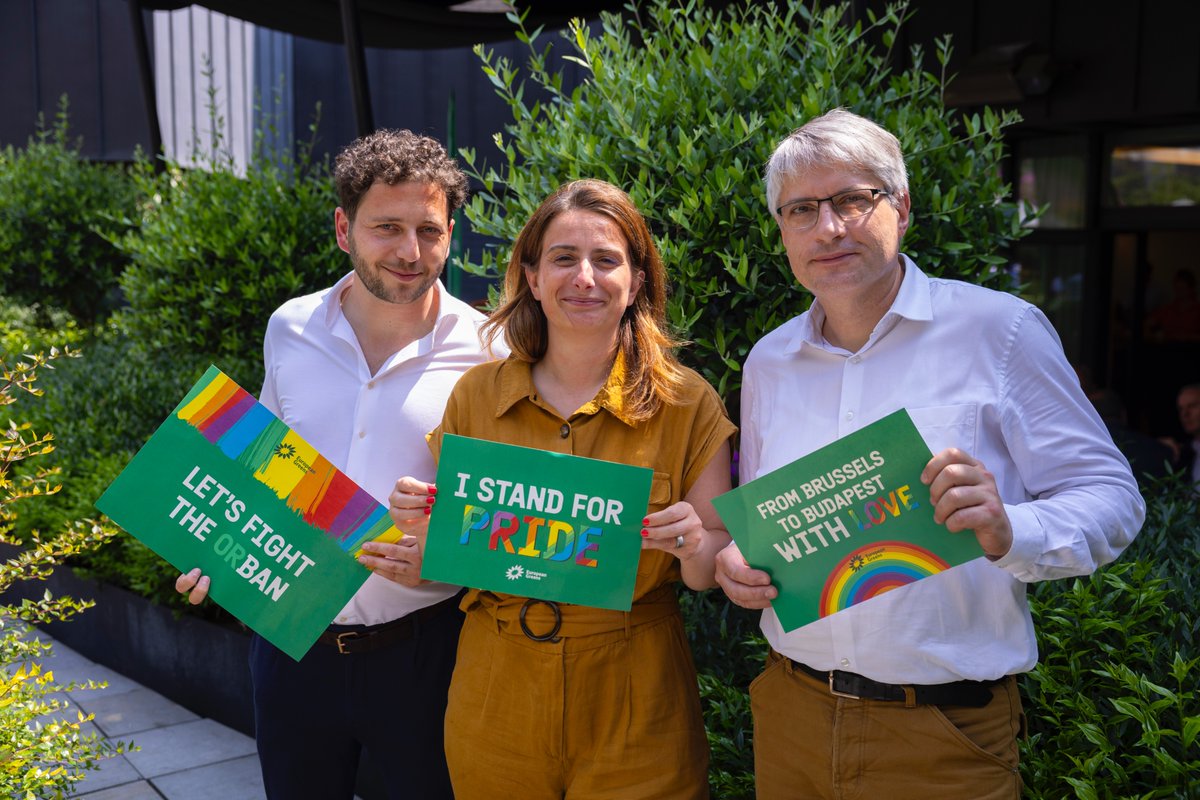 🌈 Only 2 weeks until Budapest Pride!

📢 We say it loud &amp; clear: the Greens will defend the right to march with Pride in Budapest on June 28.

💪 We will march in all of our brightest colours for the LGBTQI+ community of Hungary and to show what a united Europe looks like.