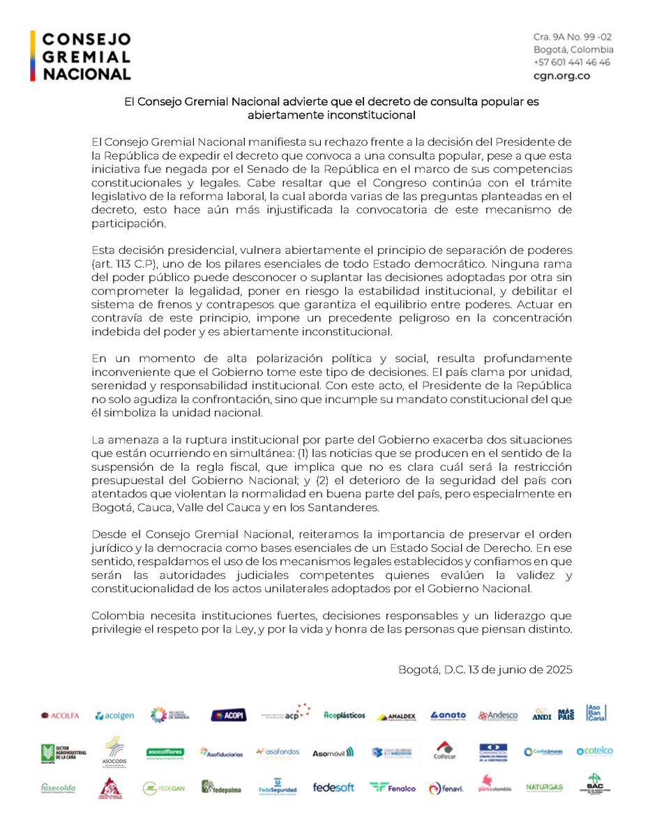 El <a href="/ConsejoGremial/">Consejo Gremial</a> advierte que el Decreto de Consulta Popular es abiertamente inconstitucional