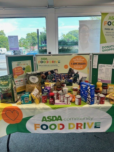 starbank_school's tweet photo. We finished our #BigHelpOut week with our Y8 pupils supporting Small Heath ASDA with their food bank food drive. Pupils helped to collect donations for the local food bank as well as learning more about how food banks support local people. https://t.co/2BfW06UOmf