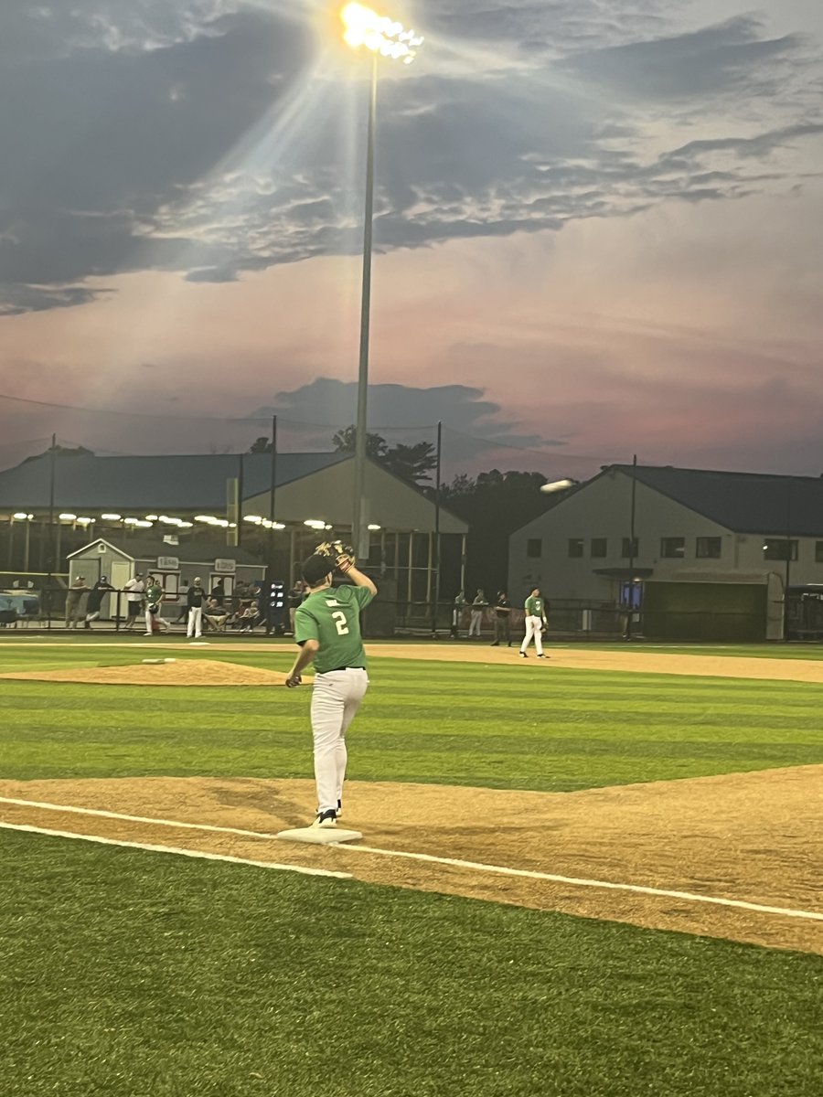 An amazing experience and a great night at the Garden State Futures All-Star Game. Thank you <a href="/DiamondNationNJ/">Diamond Nation</a>, for hosting!  
#RipCity #wadsquad