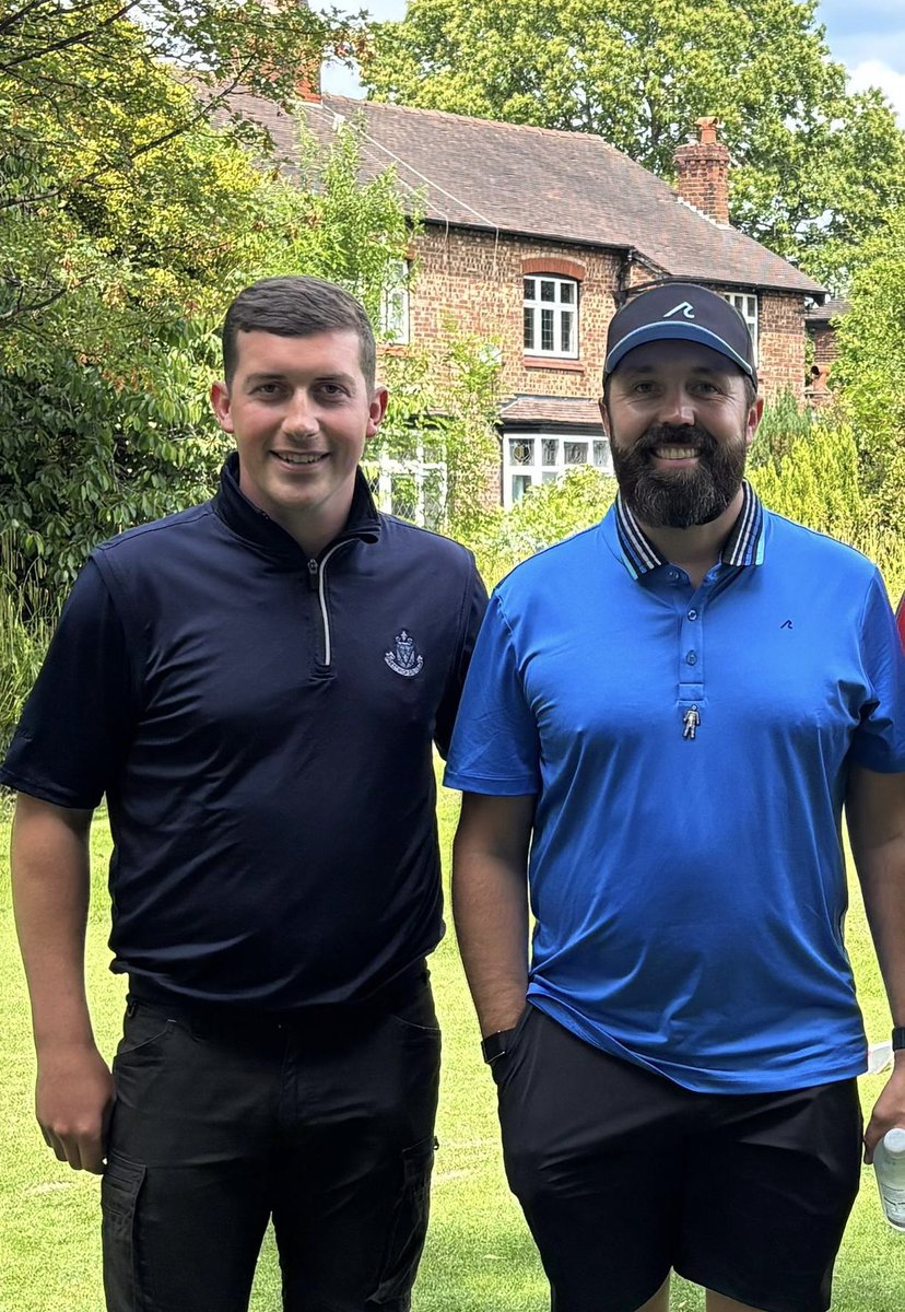 Our Head Greenkeeper <a href="/benJhowarth/">Ben Howarth</a> welcoming <a href="/RickShielsPGA/">Rick Shiels PGA</a> to Prestwich