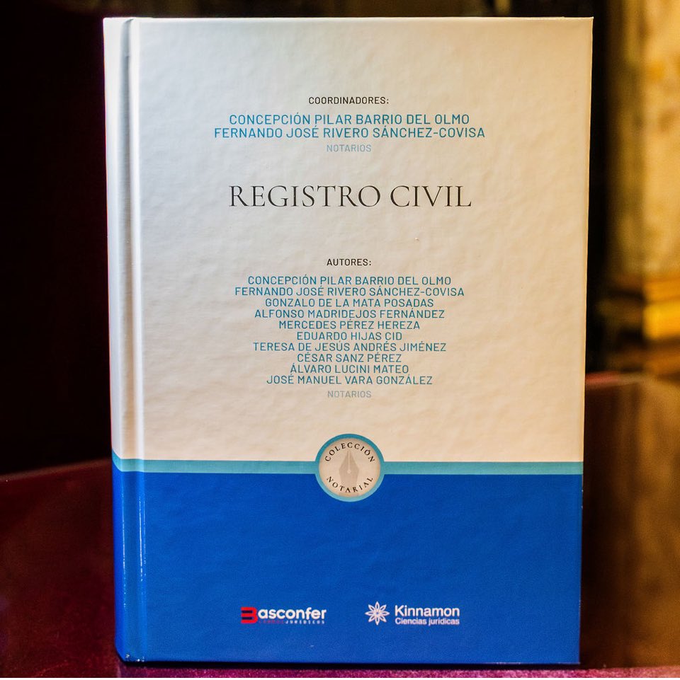 Colegio Notarial de Madrid (@colnotmad) on Twitter photo Un análisis, que entre otras cuestiones, se detiene en las exigencias de futuro para seguridad del tráfico jurídico y comodidad de los ciudadanos: el desarrollo del acceso al folio personal con objeto de obtener información.
'Registro Civil' está editado por <a href="/basconfer/">Basconfer libros</a>. Un análisis, que entre otras cuestiones, se detiene en las exigencias de futuro para seguridad del tráfico jurídico y comodidad de los ciudadanos: el desarrollo del acceso al folio personal con objeto de obtener información.
'Registro Civil' está editado por <a href="/basconfer/">Basconfer libros</a>.