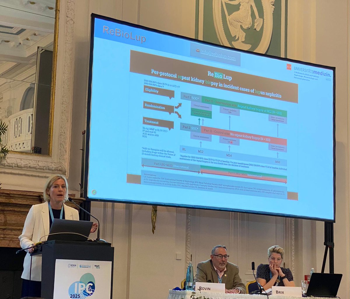 ISGDtweets's tweet image. Can we predict and prevent Lupus Nephritis? 🔥 Prof. Julia Weinmann-Menke talked about the incredible Lupus Trial Network, the ReBioLupus project and future perspectives at the #PodocyteConference 🐙
@PodocyteIPC @uni_mainz @Tobias_B_Huber @KSusztak @JochenReiser @rkramann