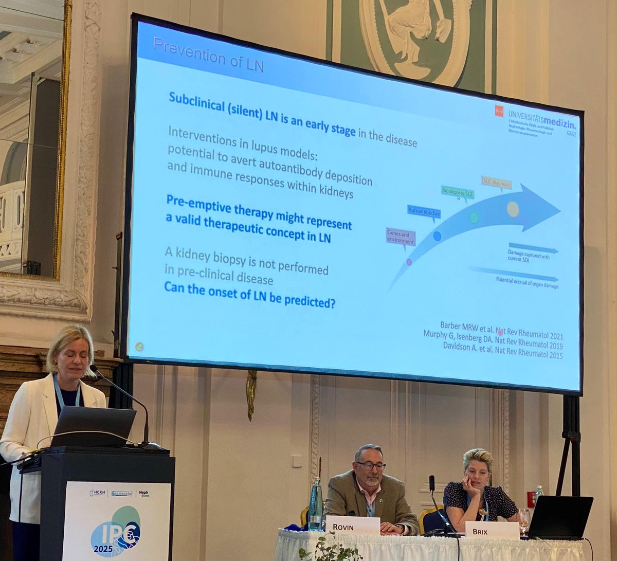 ISGDtweets's tweet image. Can we predict and prevent Lupus Nephritis? 🔥 Prof. Julia Weinmann-Menke talked about the incredible Lupus Trial Network, the ReBioLupus project and future perspectives at the #PodocyteConference 🐙
@PodocyteIPC @uni_mainz @Tobias_B_Huber @KSusztak @JochenReiser @rkramann