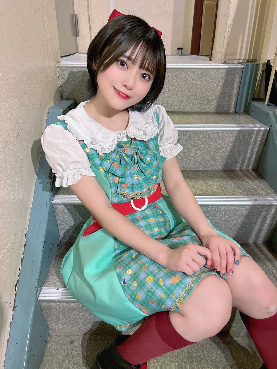 だぁやめのアトリエ
ありがとうございました！😼💚

セトリ
じゃんぷ！/虹コン
にじいろフィロソフィー/虹コン
あらすじ
終末でーと部！/虹コン 
ねこねこ☆ねっとわーく