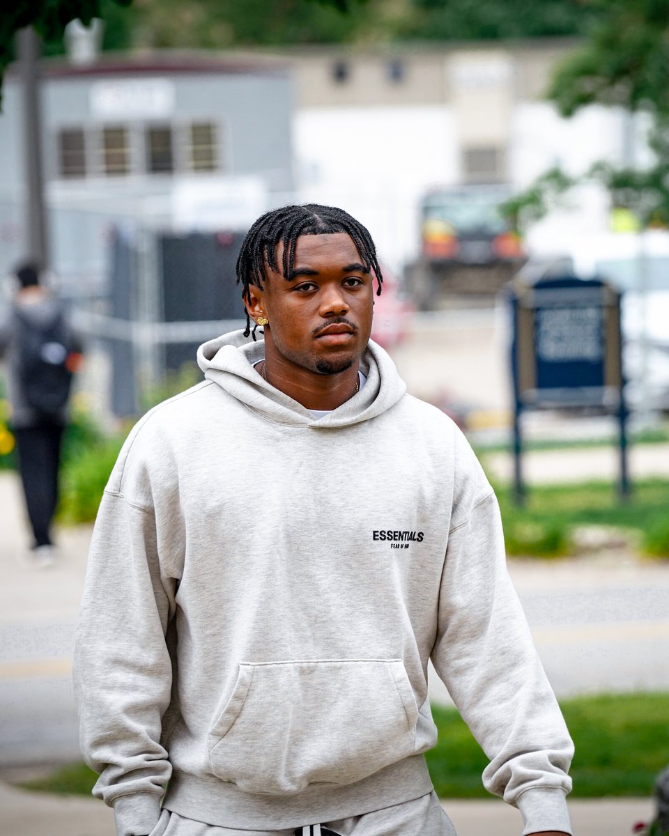 2026 Notre Dame CB commit Chaston Smith (<a href="/chastonsmith_4/">Chaz</a>) and 2026 safety target Nicholas Reddish (<a href="/NicholasReddish/">Nick Reddish</a>) have arrived in South Bend.