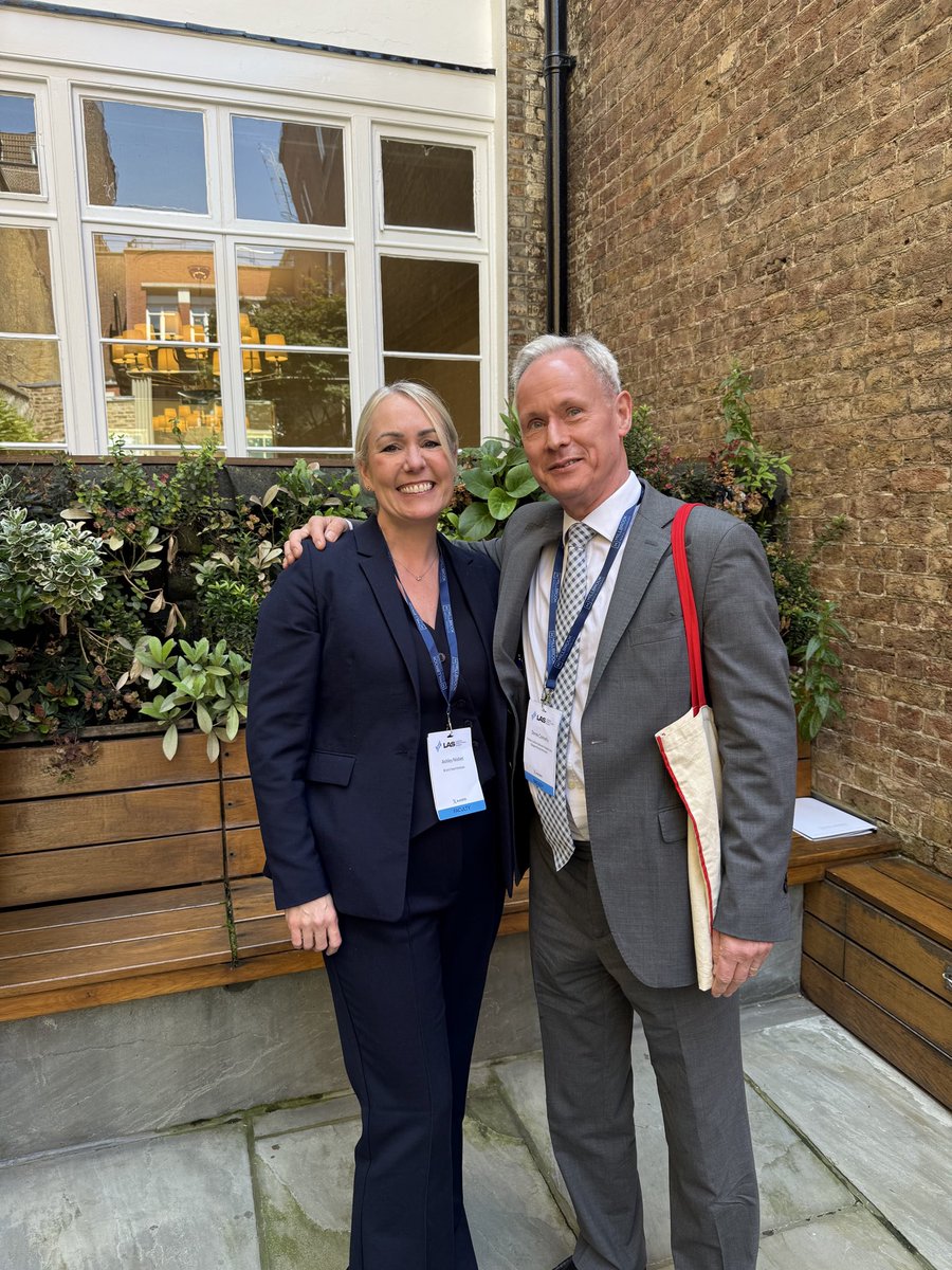 DrAshNisbet (@drashnisbet) on Twitter photo Always such a joy to catch up with my great friend and mentor <a href="/ProfDConnelly/">Derek Connelly</a> <a href="/LDN_Arrhythmia/">London Arrhythmia Summit</a> Always such a joy to catch up with my great friend and mentor <a href="/ProfDConnelly/">Derek Connelly</a> <a href="/LDN_Arrhythmia/">London Arrhythmia Summit</a>