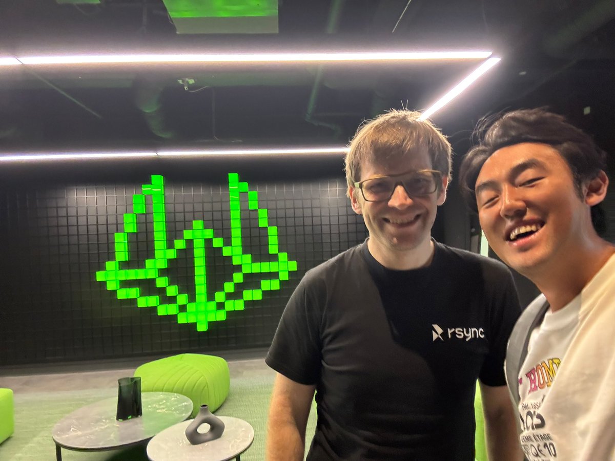 Visited a chad in London <a href="/EvgenyGaevoy/">wishful_cynic</a> 🤝