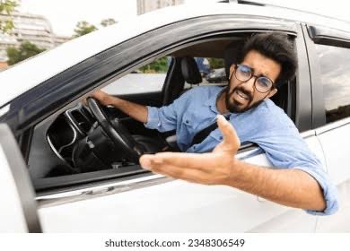 “Ya no cabemos y todacía quieren ciclovías y carriles para el transporte público, tengan sentido común”

- El wey que va SOLO en un camionetón para 7 pasajeros para recorrer menos de 5 km.

*La ocupación promedio por auto en la cdmx es de 1.5 pasajeros (INEGI)