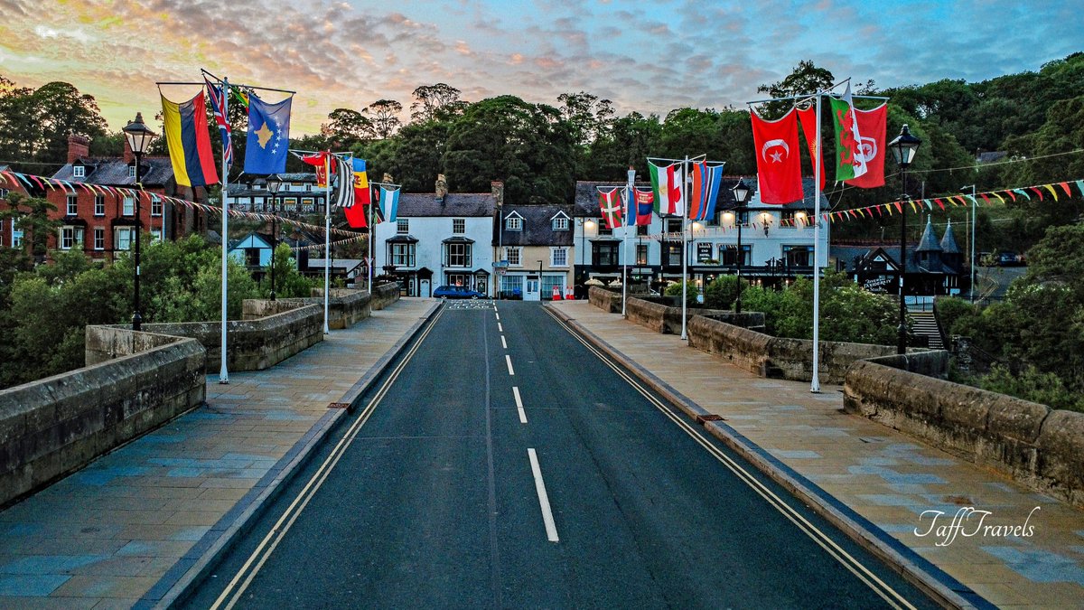 Antony Humphreys (@tafftravels) on Twitter photo #Eisteddfod Ready Flags & bunting are up on the Bridge ready to welcome people from all over the World to #Llangollen for the <a href="/llangollen_Eist/">Llangollen International Eisteddfod</a> & some Great Artists that will be performing at <a href="/LlangollenPavil/">Llangollen Pavilion</a> <a href="/texastheband/">Texas</a> <a href="/RagNBoneMan/">Rags</a> <a href="/UB40/">ALI CAMPBELL</a> <a href="/thescript/">the script</a> <a href="/ollymurs/">Olly Murs</a> <a href="/TheHumaneLeague/">The Humane League</a> #Eisteddfod Ready Flags & bunting are up on the Bridge ready to welcome people from all over the World to #Llangollen for the <a href="/llangollen_Eist/">Llangollen International Eisteddfod</a> & some Great Artists that will be performing at <a href="/LlangollenPavil/">Llangollen Pavilion</a> <a href="/texastheband/">Texas</a> <a href="/RagNBoneMan/">Rags</a> <a href="/UB40/">ALI CAMPBELL</a> <a href="/thescript/">the script</a> <a href="/ollymurs/">Olly Murs</a> <a href="/TheHumaneLeague/">The Humane League</a>