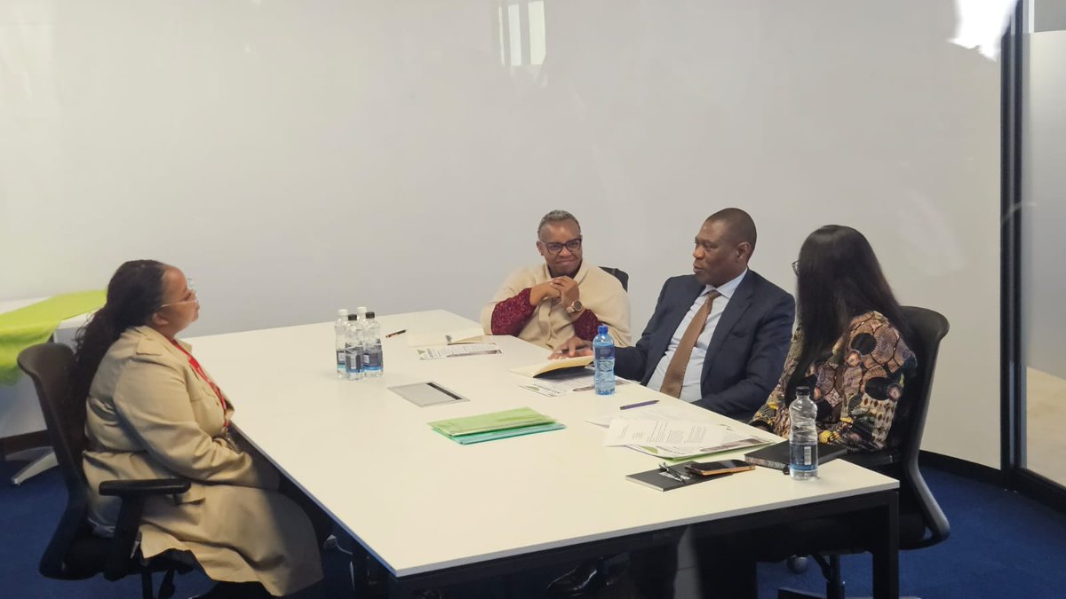 Harambee Work4Work (@harambee4work) on Twitter photo Among the standout interview panels is one featuring:
-Deputy President <a href="/PMashatile/">Paul Mashatile🇿🇦</a>
-Ms <a href="/KasthuriSoni/">Kasthuri Soni</a> , Chief Executive Officer, Harambee
-Ms Tandi Nzimande, Board Chairperson, Harambee
<a href="/PresidencyZA/">The Presidency 🇿🇦</a> @GCIS <a href="/SAYouth_SA/">SA Youth</a>
#PaulMashatile #ThePresidency #YouthMonth2025
#YouthDay2025 Among the standout interview panels is one featuring:
-Deputy President <a href="/PMashatile/">Paul Mashatile🇿🇦</a>
-Ms <a href="/KasthuriSoni/">Kasthuri Soni</a> , Chief Executive Officer, Harambee
-Ms Tandi Nzimande, Board Chairperson, Harambee
<a href="/PresidencyZA/">The Presidency 🇿🇦</a> @GCIS <a href="/SAYouth_SA/">SA Youth</a>
#PaulMashatile #ThePresidency #YouthMonth2025
#YouthDay2025