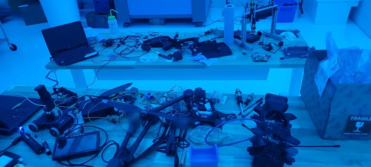 K9DefenseTech's tweet image. The 4 a.m. vibes and energy at the K9 R&D tables can not be beat.
It's a race against the clock to build more American drones 🇺🇸