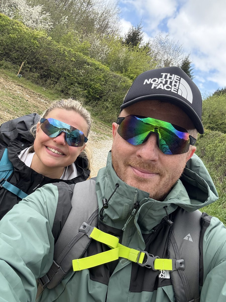 PaulBeaufoy's tweet photo. 🚶♂️🚶♀️ Katie and I are trekking around Mont Blanc for Race Against Dementia — 170km, 10,000m elevation, every step in honor of a future free from dementia. 🧠💪
Please support us with a donation if you can: https://t.co/v4PLq1yOb1
#RaceAgainstDementia #TDMB #EndDementia https://t.co/UBIIZpyK67