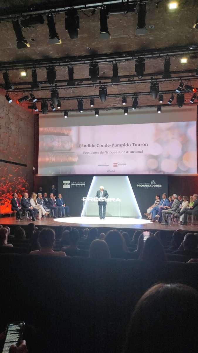 Mutua Procuradores (@mutuaprocurador) on Twitter photo Francisco Toll, presidente de <a href="/MutuaProcurador/">Mutua Procuradores</a> y Lina Vassalli, consejera, asistieron a los #PremiosProcura, organizados por el <a href="/ICPMad/">Iltre. Colegio de Procuradores de Madrid</a> y el <a href="/ProcuradoresE/">Procuradores-España</a>, en representación de la Mutualidad.
¡Enhorabuena a Isabel Perelló y José Ramón Navarro por estos reconocimientos! 👏🏻👏🏻 Francisco Toll, presidente de <a href="/MutuaProcurador/">Mutua Procuradores</a> y Lina Vassalli, consejera, asistieron a los #PremiosProcura, organizados por el <a href="/ICPMad/">Iltre. Colegio de Procuradores de Madrid</a> y el <a href="/ProcuradoresE/">Procuradores-España</a>, en representación de la Mutualidad.
¡Enhorabuena a Isabel Perelló y José Ramón Navarro por estos reconocimientos! 👏🏻👏🏻
