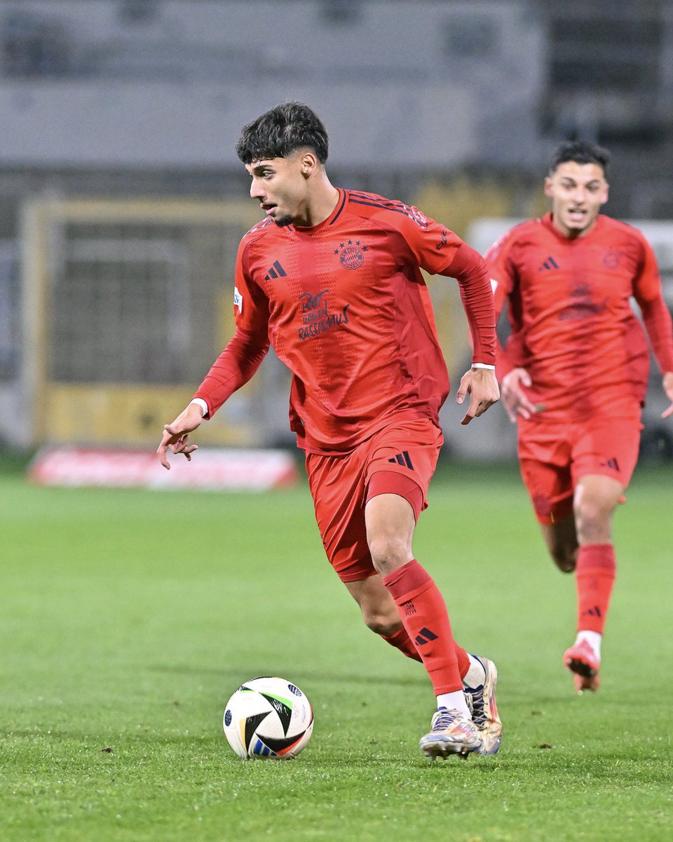 fcbayerncampus's tweet photo. Alles Gute für deine Zukunft! 🍀
Emirhan #Demircan schließt sich dem niederländischen Erstligisten FC Utrecht an.
#FCBAmateure #FCBayern #MiaSanMia https://t.co/21msgTnhdp