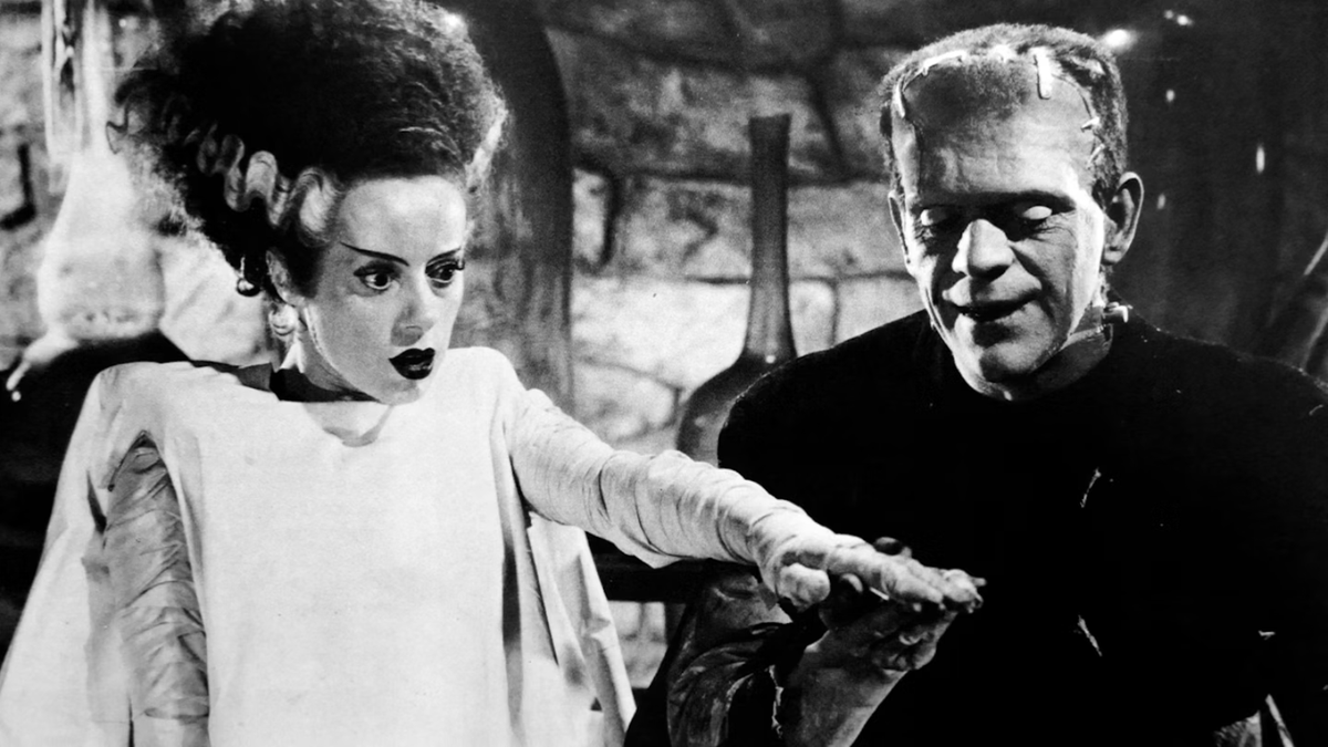 Empire (@empiremagazine) on Twitter photo The Universal Monsters still deserve a big-screen Dark Universe — and there’s proof it can work, writes <a href="/hwstainer/">Harry Stainer</a>.
Here's why the cinematic universe should be raised from the dead: empireonline.com/movies/feature… The Universal Monsters still deserve a big-screen Dark Universe — and there’s proof it can work, writes <a href="/hwstainer/">Harry Stainer</a>.
Here's why the cinematic universe should be raised from the dead: empireonline.com/movies/feature…