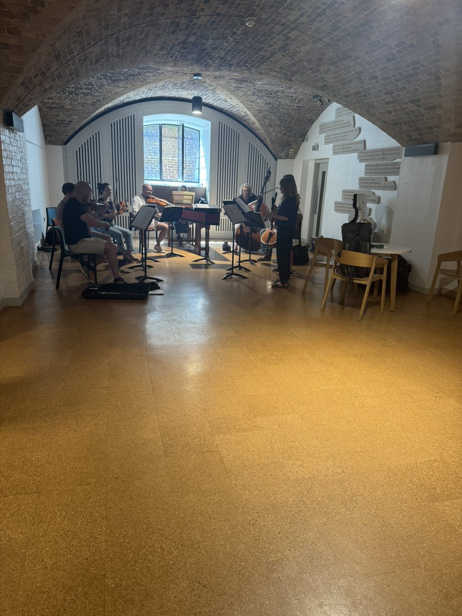 Looking forward to three concerts <a href="/wigmore_hall/">Wigmore Hall</a> with <a href="/cdomaine/">chamber domaine</a> the complete Bach Brandenburgs with ten new works! wigmore-hall.org.uk/whats-on/serie… rehearsals underway #stjohnswaterloo <a href="/IkonArtsMgmt/">Ikon Arts Management</a> <a href="/Baerenreiter/">Barenreiter</a> <a href="/schottmusic/">Schott Music</a> <a href="/WiseMusicGroup/">Wise Music Creative US</a> <a href="/FaberMusic/">Faber Music Publications</a> <a href="/musicatmalling/">music@malling</a> #Bach #NewMusic