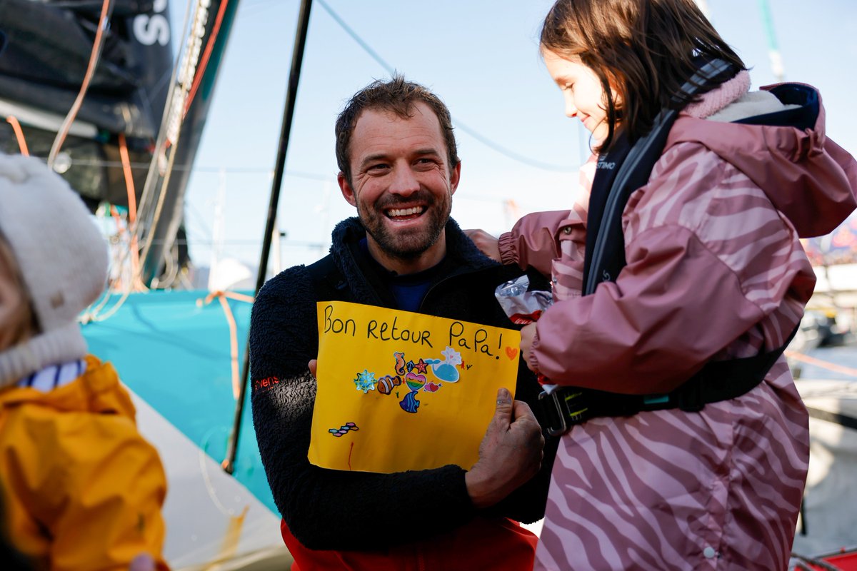 VendeeGlobeENG's tweet image. Happy Dads' Day! 👨👧👦
Today, we're celebrating all the super dads, and especially the skipper dads who braved the oceans during the Vendée Globe 2024, as well as those who supported the adventure from near and far.
You're incredible! 💙