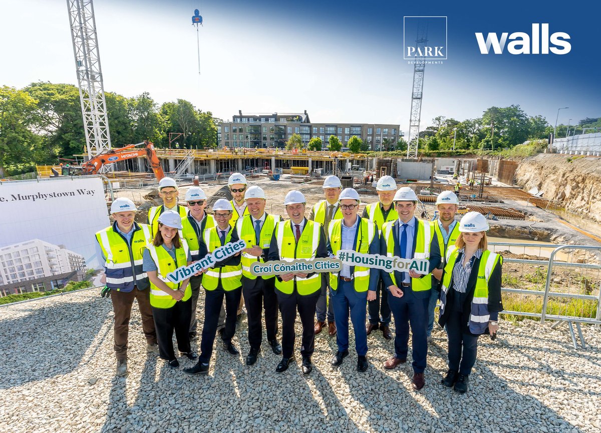 Walls Construction tweet media