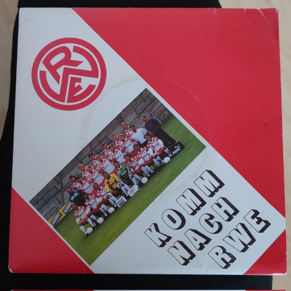 mr_wildstyleYT's tweet photo. @rot_weiss_essen Für die alteingesessenen :D https://t.co/FvpUBcHkRL