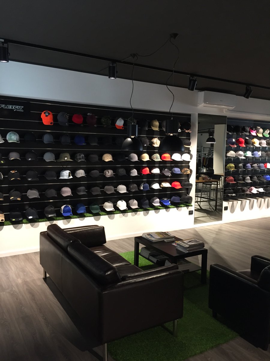 boma_agency's tweet image. Official Show-room Flexfit

bomaagency.com

#flexfit #yupoong #official #b2b #distributor #bomaagency #headwear #caps #agency #showroom #italia #slovenia #croatia