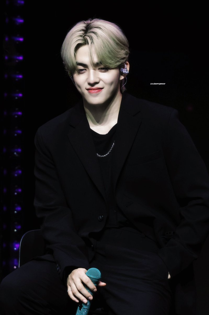 cherrypower_x's tweet photo. 250608 HAPPY BURSTDAY GV

model🫣

#SEVENTEEN #세븐틴 
#HAPPY_BURSTDAY
#에스쿱스 #SCOUPS #최승철 #エスクプス https://t.co/LG5CJLxaO5