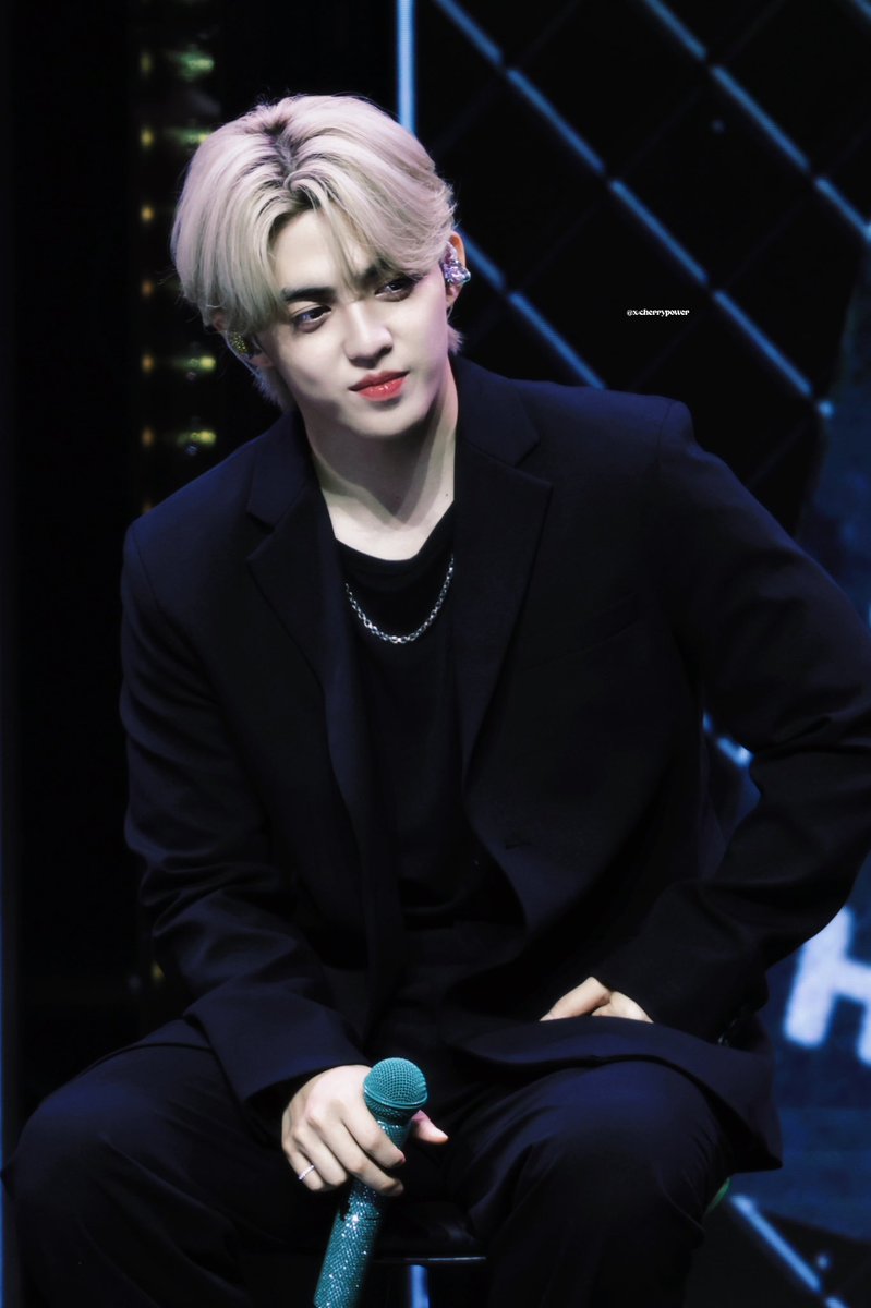cherrypower_x's tweet photo. 250608 HAPPY BURSTDAY GV

model🫣

#SEVENTEEN #세븐틴 
#HAPPY_BURSTDAY
#에스쿱스 #SCOUPS #최승철 #エスクプス https://t.co/LG5CJLxaO5