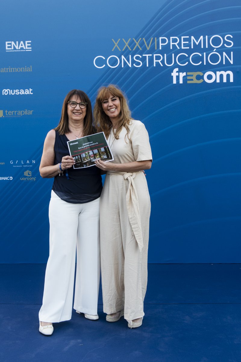 🔴 <a href="/Musaat_Seguros/">Musaat</a> ha patrocinado la Gala de entrega de los Premios FRECOM 2025.

👉Antonio L. Mármol, presidente de la Mutua, entregó el premio en Seguridad y Salud Laboral.