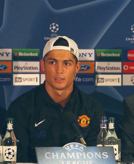 𝐈𝐁𝐎𝐔 tweet media