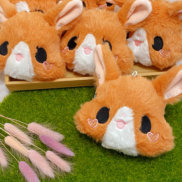 やっほー、もーみです！ 6年ぶりにDesign Festaに出るよ〜〜！ 日本にはずっと遊びに来てたけど、イベントはほんとに久しぶり🐇💦
今回はB296で出展します！ うさぎのぬいぐるみと一緒にお待ちしてますので、 よかったら遊びにきてね💕