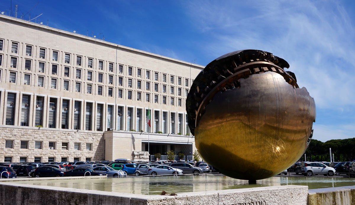 Ho co-presieduto le Consultazioni Politiche Bilaterali Italia -Chile con la mia omologa Subsecretaria <a href="/gdelafue/">Gloria de la Fuente</a>. 
Ottima discussione su:
🔹Relazioni Commerciali
🔹Cooperazione scientifica
🔹Diplomazia culturale
🔹Diplomazia giuridica 
🔹Prossima conferenza #ItaliaAmLat.  
🇮🇹🤝🇨🇱