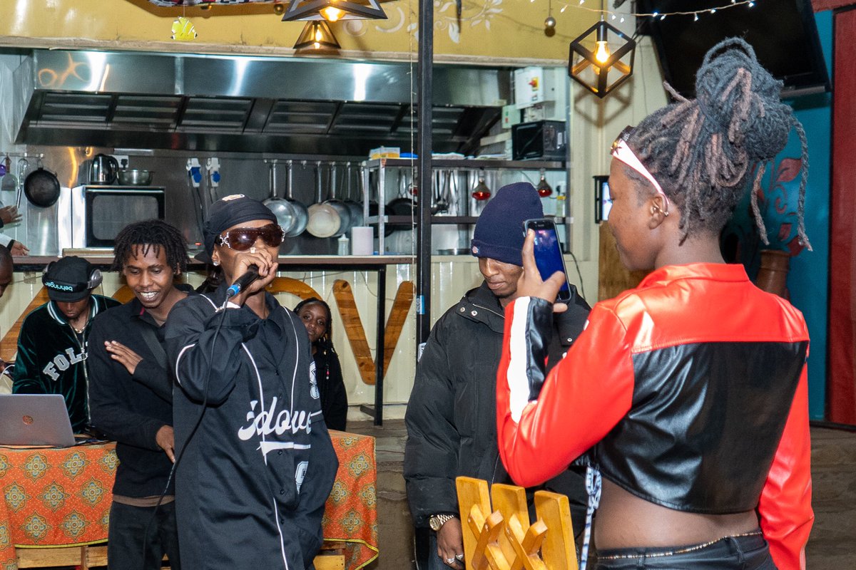 AdoVeliRadio's tweet image. Mazza ~ NitoTrip
#AdoVeliPodcast #NaniNext #AdoVeliPodcastNaniNext #AdoVeli1stService #NaniNext2025 #AVPNaniNextClass2025 #TanoNane #58Flava #NitoTrip
