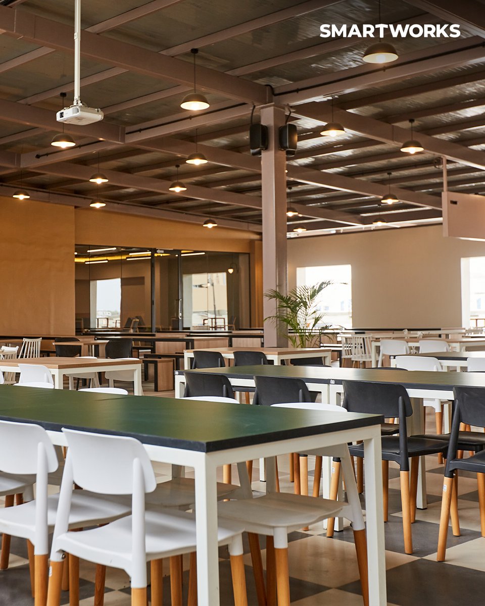 SmartworksInd's tweet image. From fresh salads to comfort food, our #Cafeterias have got something to fuel you through a productive week and the weekend. bit.ly/4ho7l7n

#Smartworks #ManagedWorkspaces #ManagedCampuses #FlexSpaces