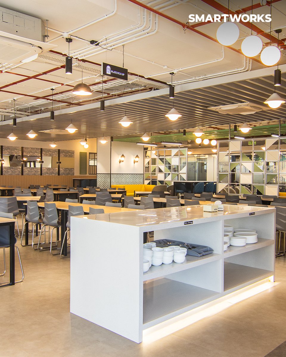 From fresh salads to comfort food, our #Cafeterias have got something to fuel you through a productive week and the weekend. bit.ly/4ho7l7n

#Smartworks #ManagedWorkspaces #ManagedCampuses #FlexSpaces
