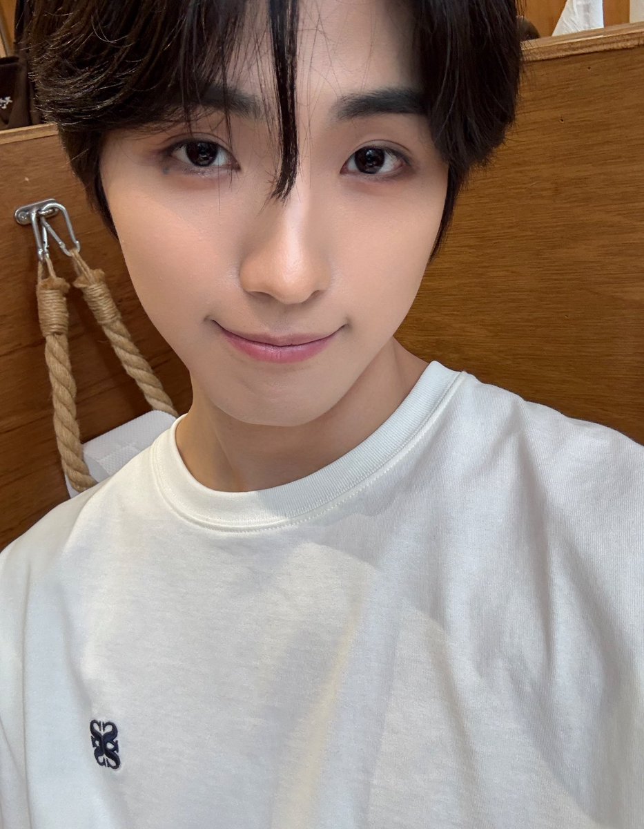 CIX_twt's tweet image. 모두 맛저하세요🥰

#CIX #FIX #용희 #김용희 #ヨンヒ #yonghee