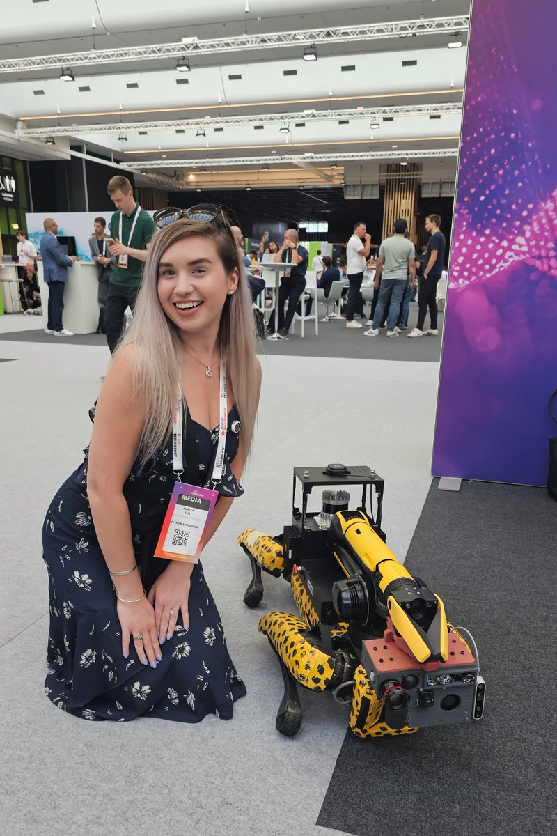 Not sure if Sarah Connor or Carole Baskin vibes 🤔
#GTCParis #VivaTech #Robot #terminator #tigerking