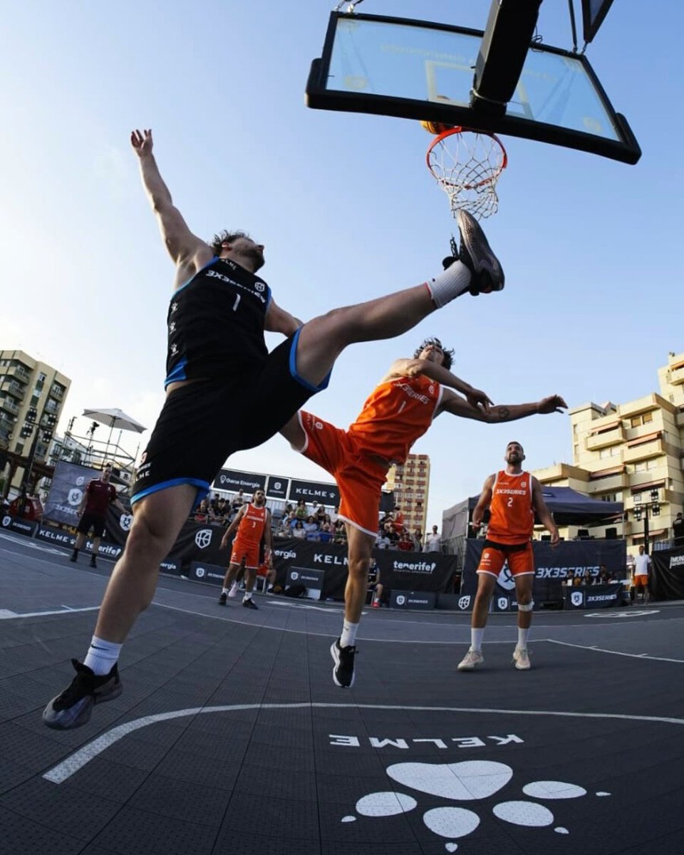 🏀 𝗖𝗜𝗥𝗖𝗨𝗜𝗧𝗢 𝟯𝘅𝟯 𝗦𝗘𝗥𝗜𝗘𝗦 🔥

¡Esto solo es el comienzo! Aún quedan muchos partidos por disfrutar en el @3x3Series 💥

Nos vemos en la próxima parada 📍 𝗢𝗽𝗲𝗻 𝗘𝘅𝘁𝗿𝗲𝗺𝗮𝗱𝘂𝗿𝗮 (Badajoz) - 🗓️ 𝟷𝟹 𝑦 𝟷𝟺 𝑑𝑒 𝑗𝑢𝑛𝑖𝑜

#Kelme #3x3Series #SomosEquipo