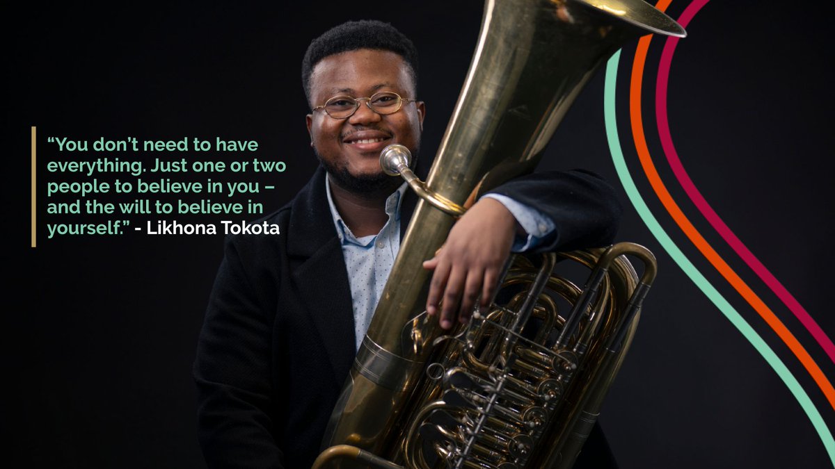 #LeadTheChangeSU
🎺From student to mentor - Likhona Tokota is paying it forward. After benefiting from others’ support, he now teaches brass to young musicians in underserved communities, helping them build confidence and connection through music.linkedin.com/pulse/likhona-…