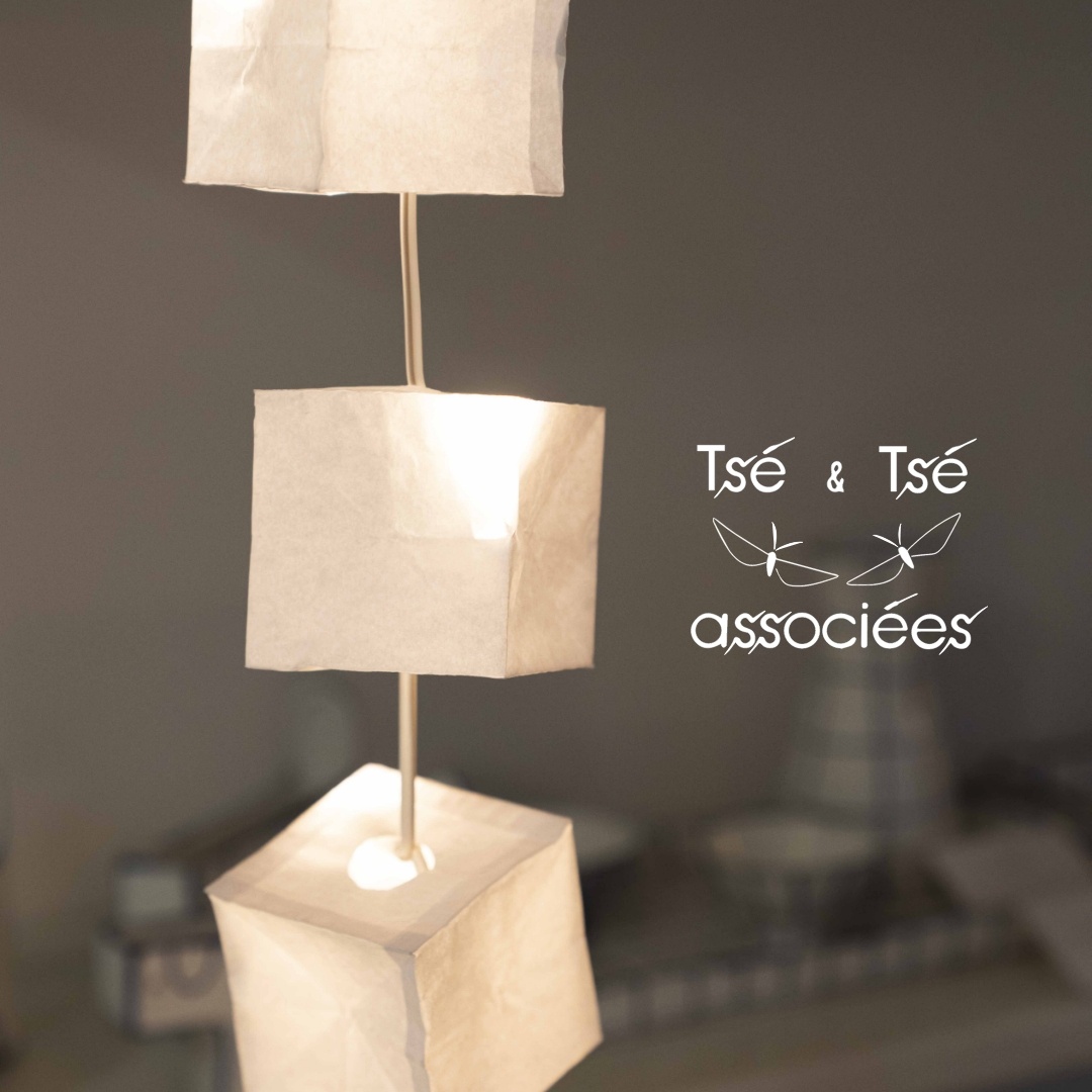 キュービストガーランドライト】⁠ ⁠ ツェツェ・アソシエの「キュー