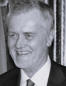 Piotr Nowina-Konopka, Ambassador of the Republic of Poland to the Holy See from 2013 to 2016, has passed away. 
May he rest in peace.