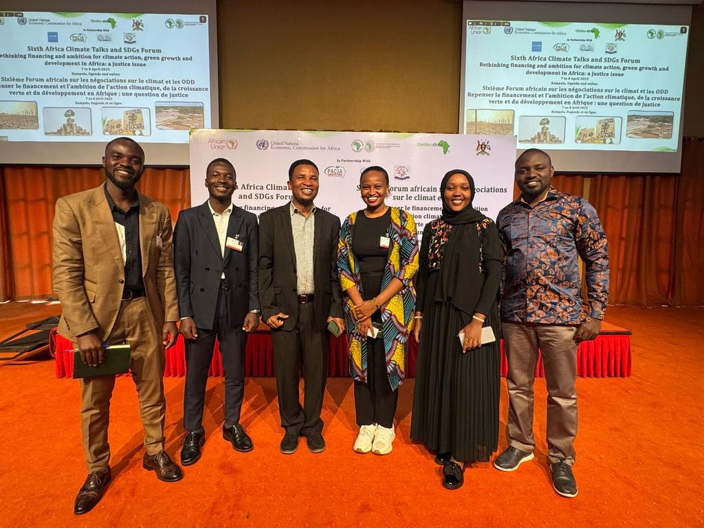 Proud of you dear <a href="/KivuyoLaurel/">Laurel Kivuyo</a> 
It's was a honor to meet you at Kampala for the #11AFRSD