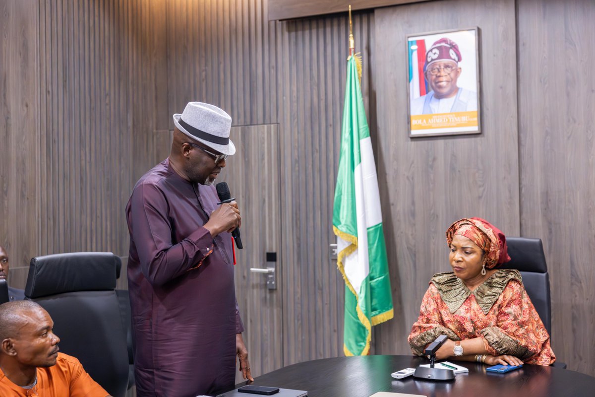 PriscillaOtti's tweet image. Yesterday, I received in audience, the Local Organizing Committee of the Abia Para Badminton International and All African Para Badminton Championships. As Chairperson of this committee, I'm delighted that Abia State has been honored with the hosting rights for these esteemed…